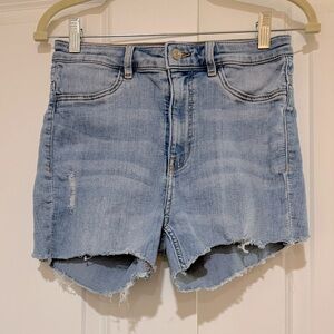 H&M Divided Denim high waist Jean Short stretch like new